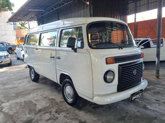 VOLKSWAGEN KOMBI 1.4 MI STD 8V FLEX 4P MANUAL